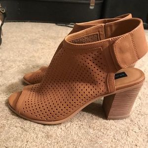Steve Madden, size 9